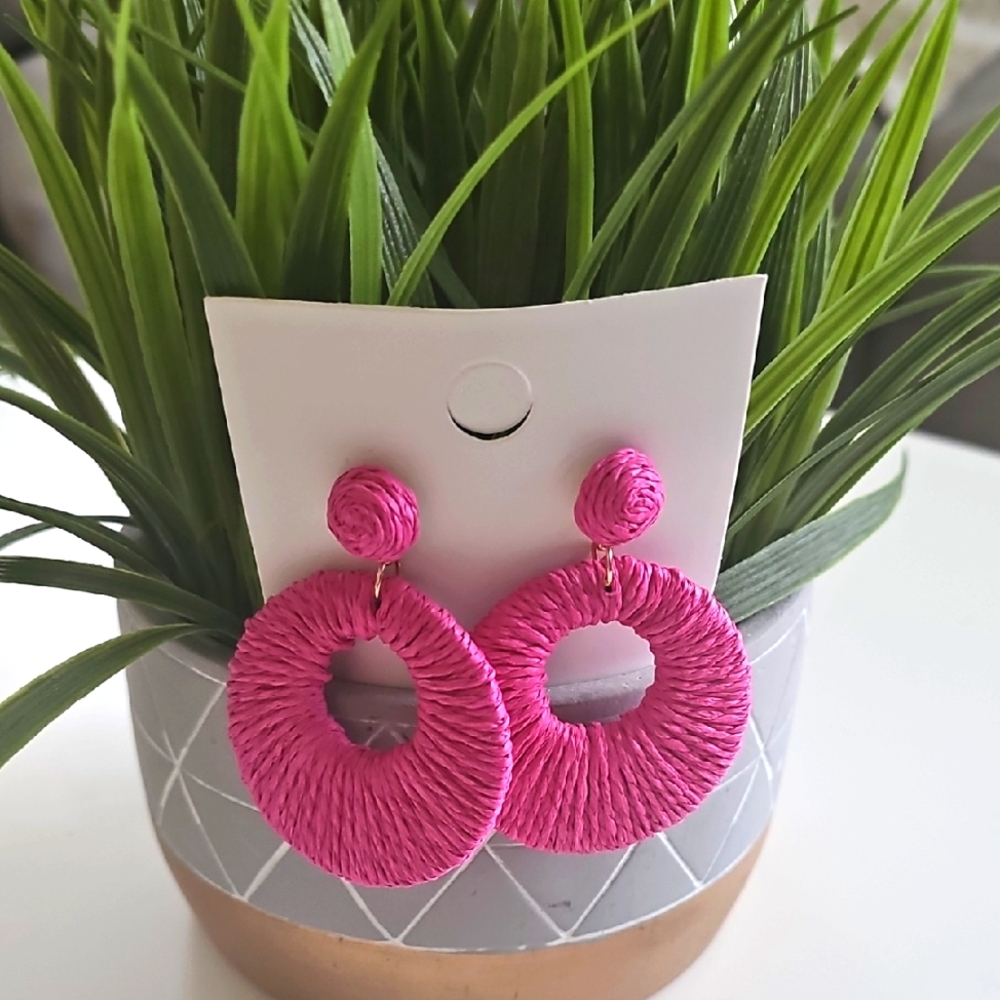 NWT Pink Woven Circle Earrings